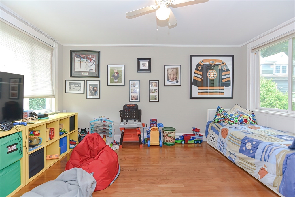 2 Elm Street, Unit 1 Wellesley, MA 02481 - Photo 13 of 33
