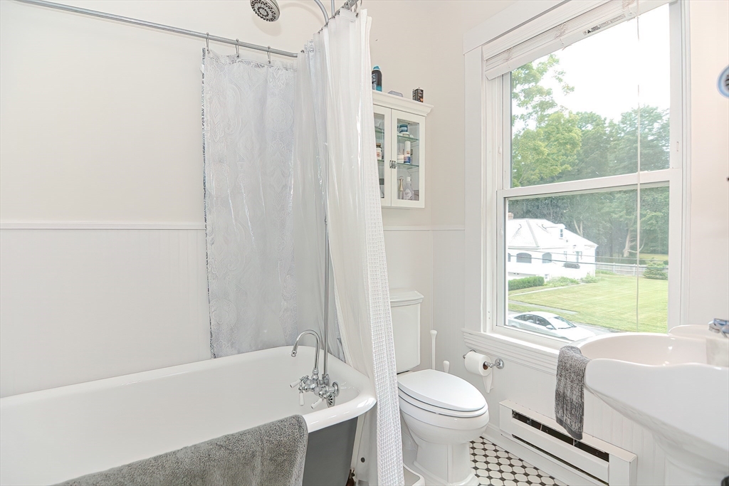 2 Elm Street, Unit 1 Wellesley, MA 02481 - Photo 18 of 33