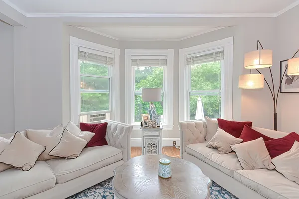 $5,750 | 2 Elm Street, Unit 1, Wellesley, MA 02481