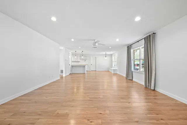 $385,000 | 808 Vogel Drive, Lockhart, TX 78644