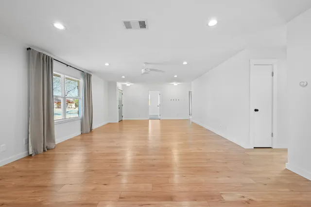 $385,000 | 808 Vogel Drive, Lockhart, TX 78644