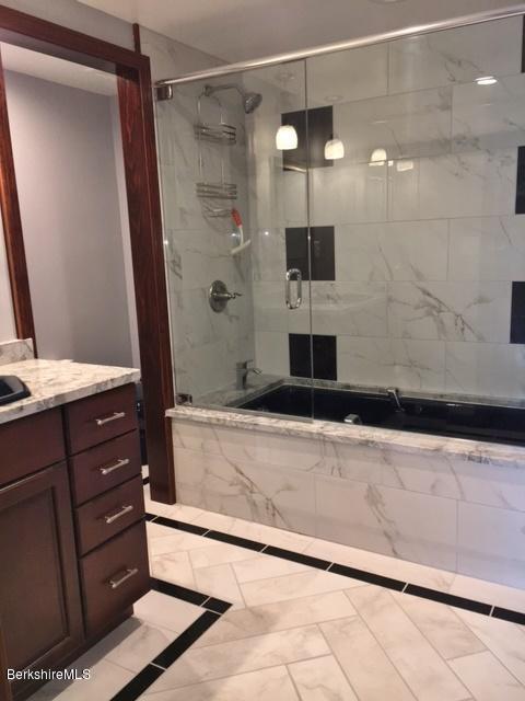 307 George Schnopp Road Hinsdale, MA 01235 - Photo 24 of 43 Full Bath