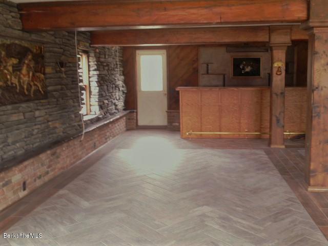 307 George Schnopp Road Hinsdale, MA 01235 - Photo 10 of 43 familyroom3