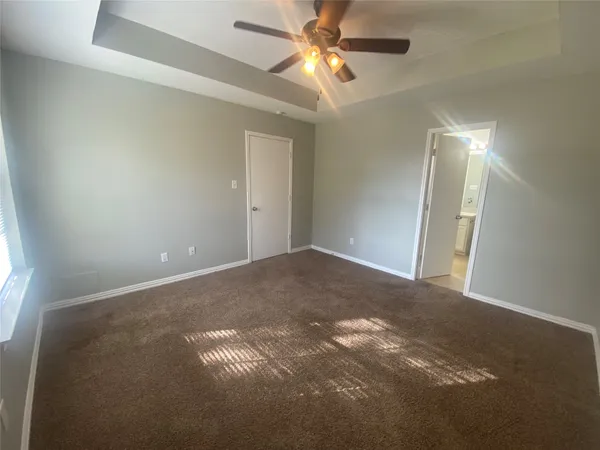 $2,000 | 14007 Oleoke Lane, Houston, TX 77015