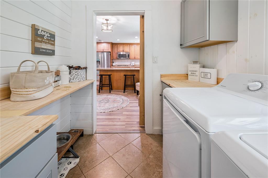 14545 Southwest 155th Avenue Brooker, FL 32622 - Photo 22 of 44 a view of kitchen and sink