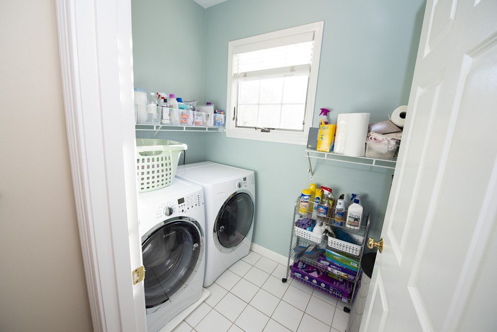 72 Putnam Street, Unit 72 Needham, MA 02494 - Photo 16 of 18