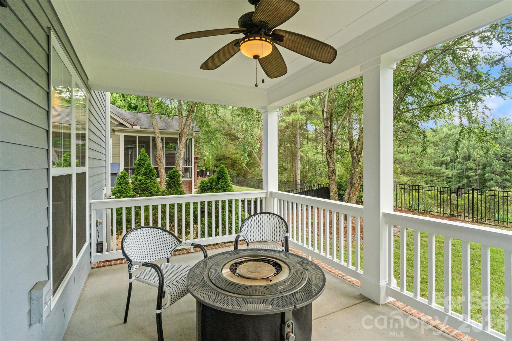 411 Shoreline Parkway Tega Cay, SC 29708 - Photo 29 of 47
