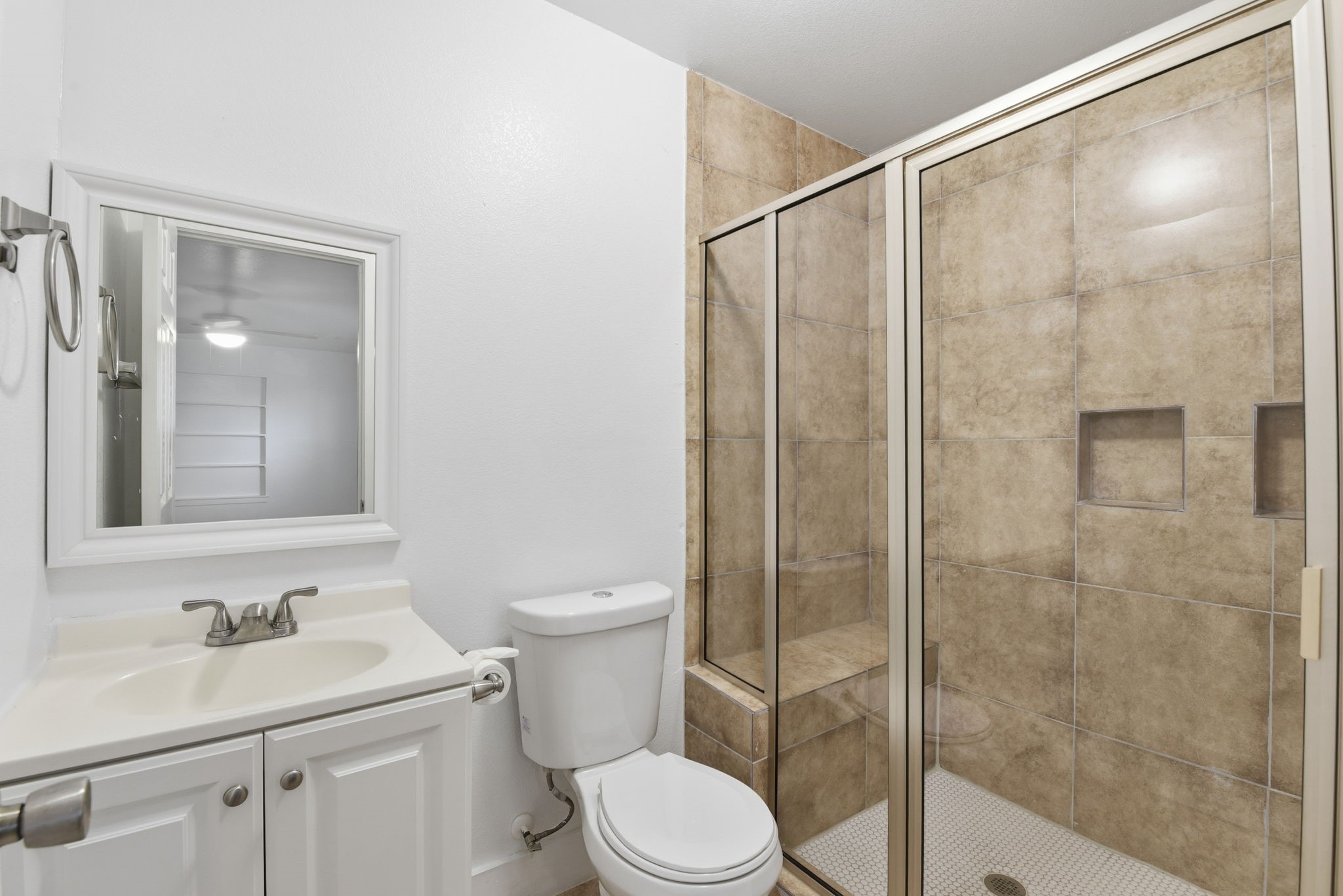 915 Nevell Street Cleveland, TX 77327 - Photo 16 of 30