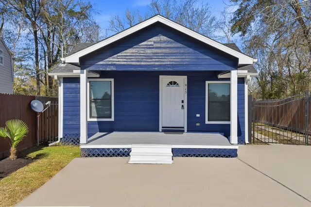 $1,600 | 915 Nevell Street, Cleveland, TX 77327