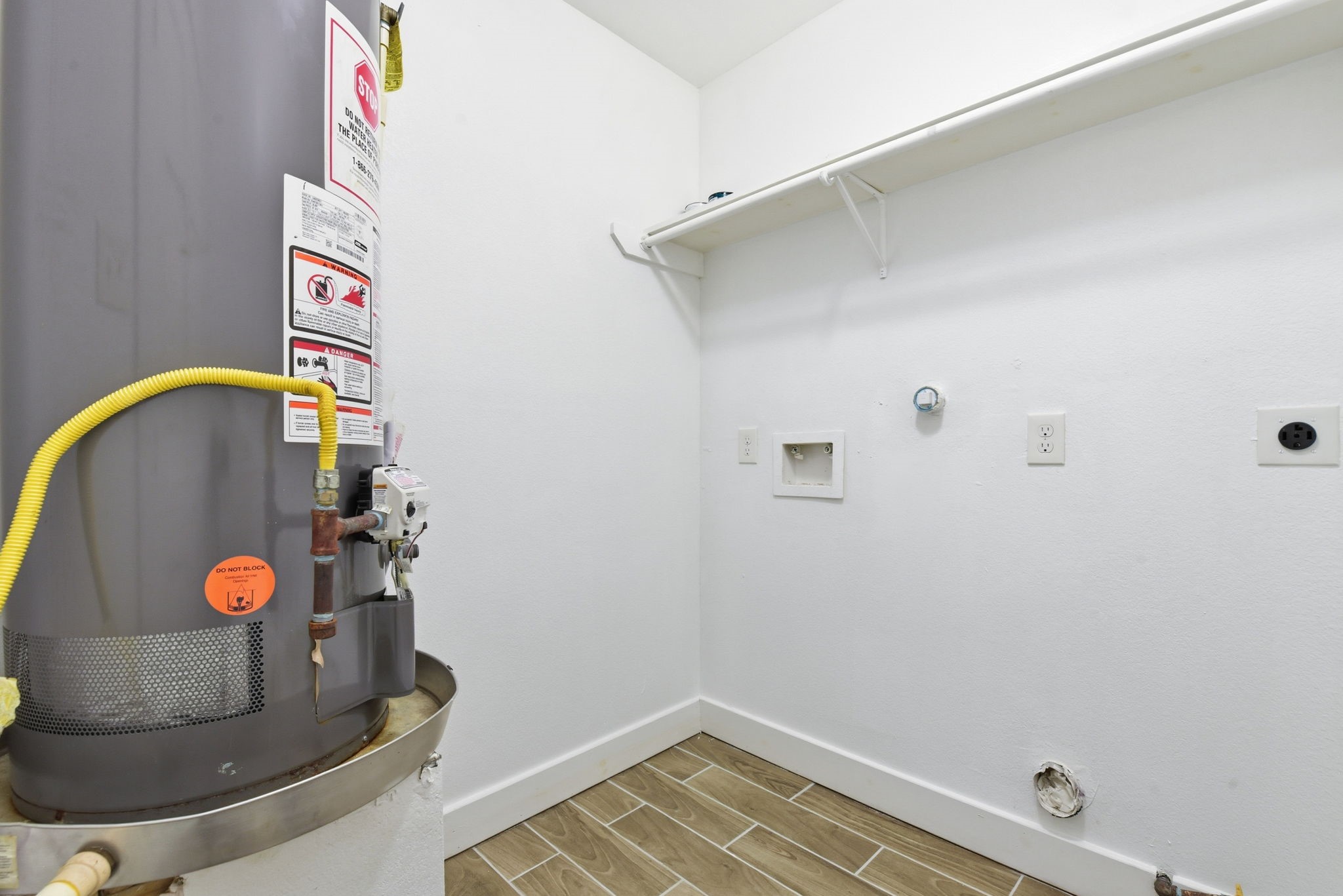 915 Nevell Street Cleveland, TX 77327 - Photo 26 of 30