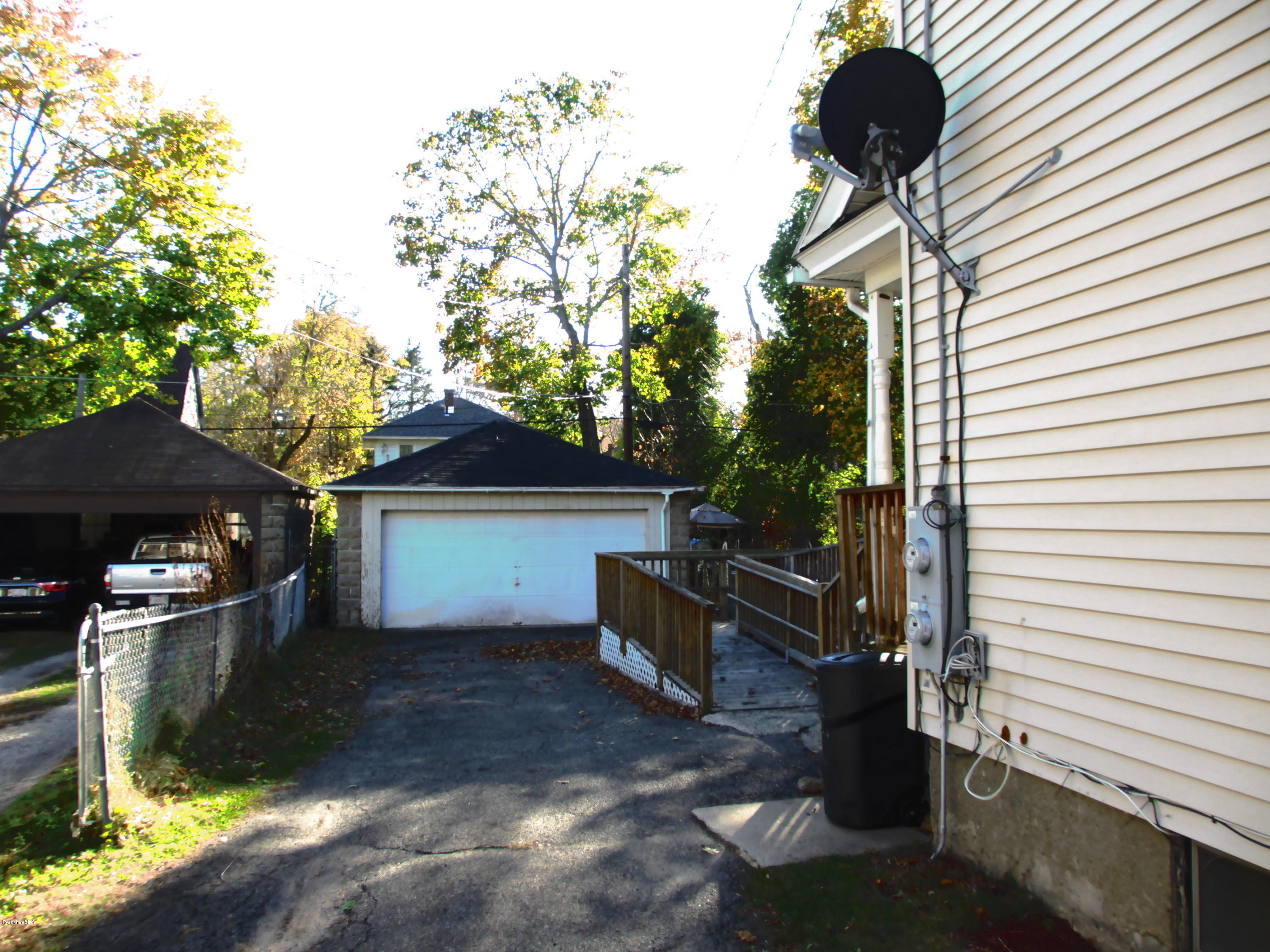 89-91 Bay State Road Pittsfield, MA 01201 - Photo 2 of 10 IMG_1426