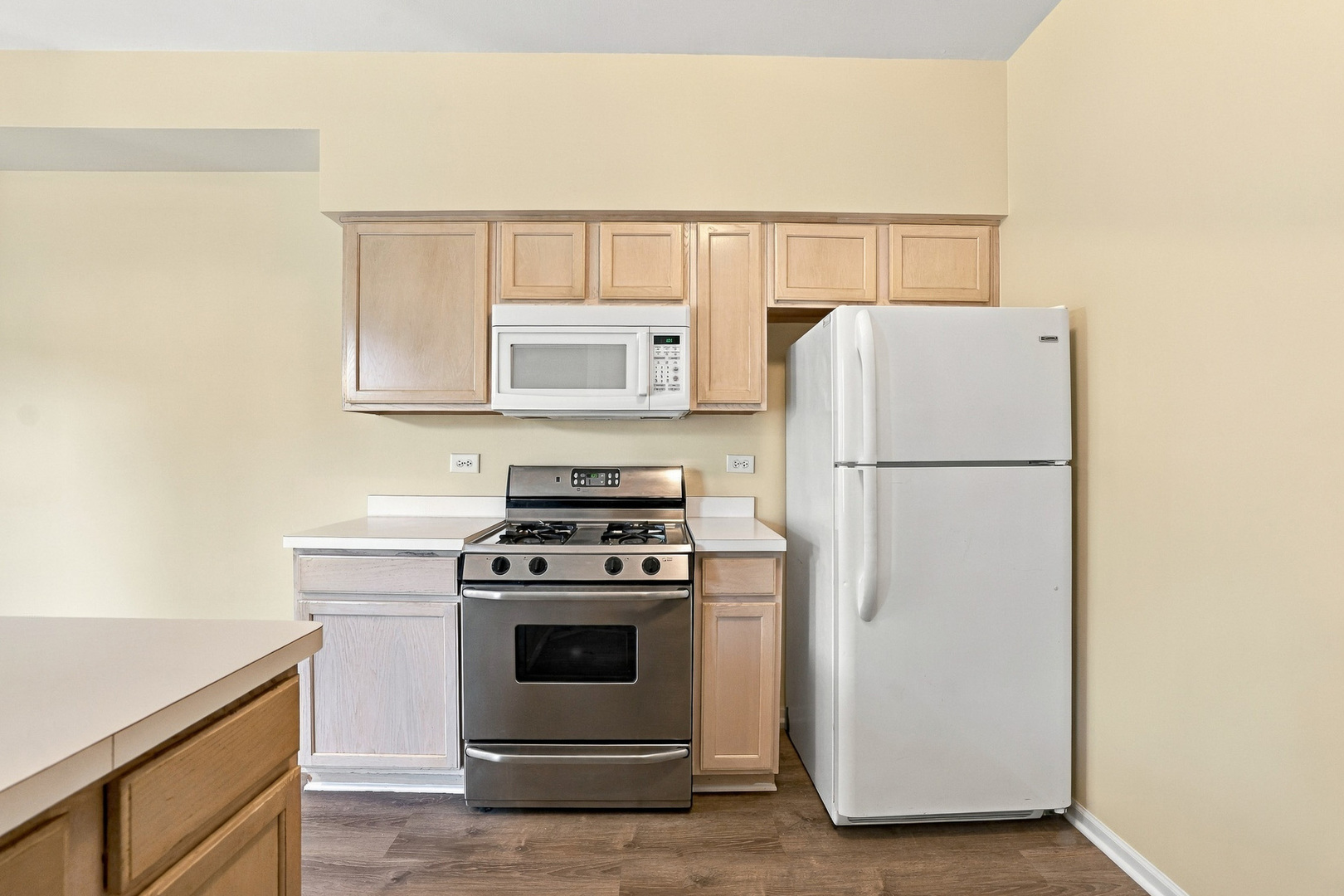 1535 Spaulding Road, Unit 1535 Bartlett, IL 60103 - Photo 9 of 22 Gallery Image 9