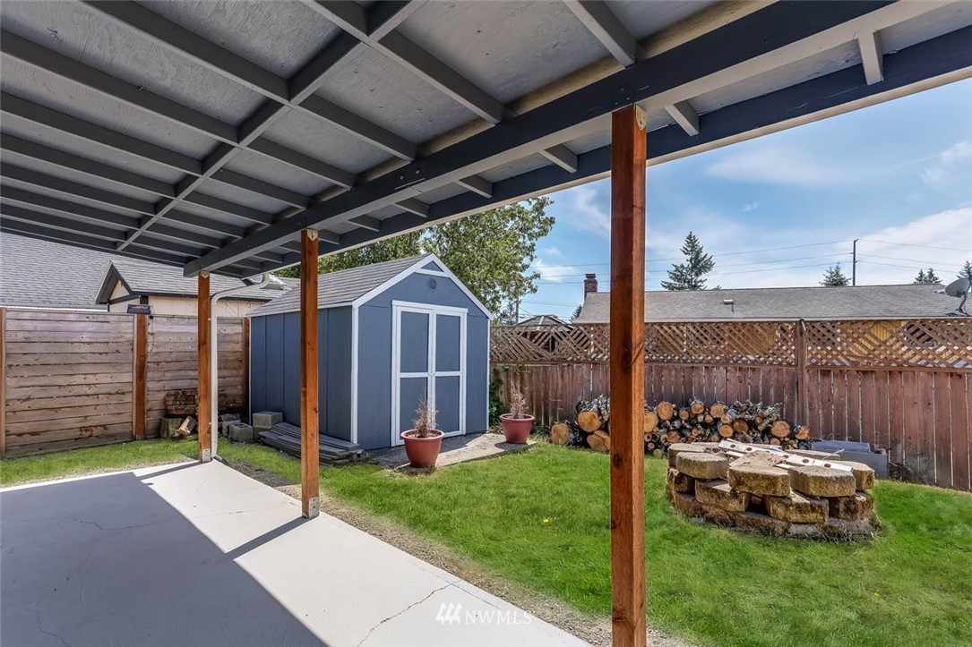 12647 Southeast 158th Street Renton, WA 98058 - Photo 22 of 28 Gallery Image 22