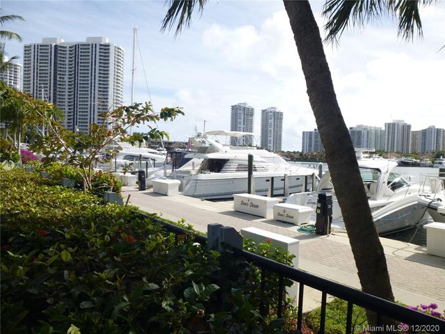 $400,000 | 3598 Yacht Club Drive, Unit 1501, Aventura, FL 33180