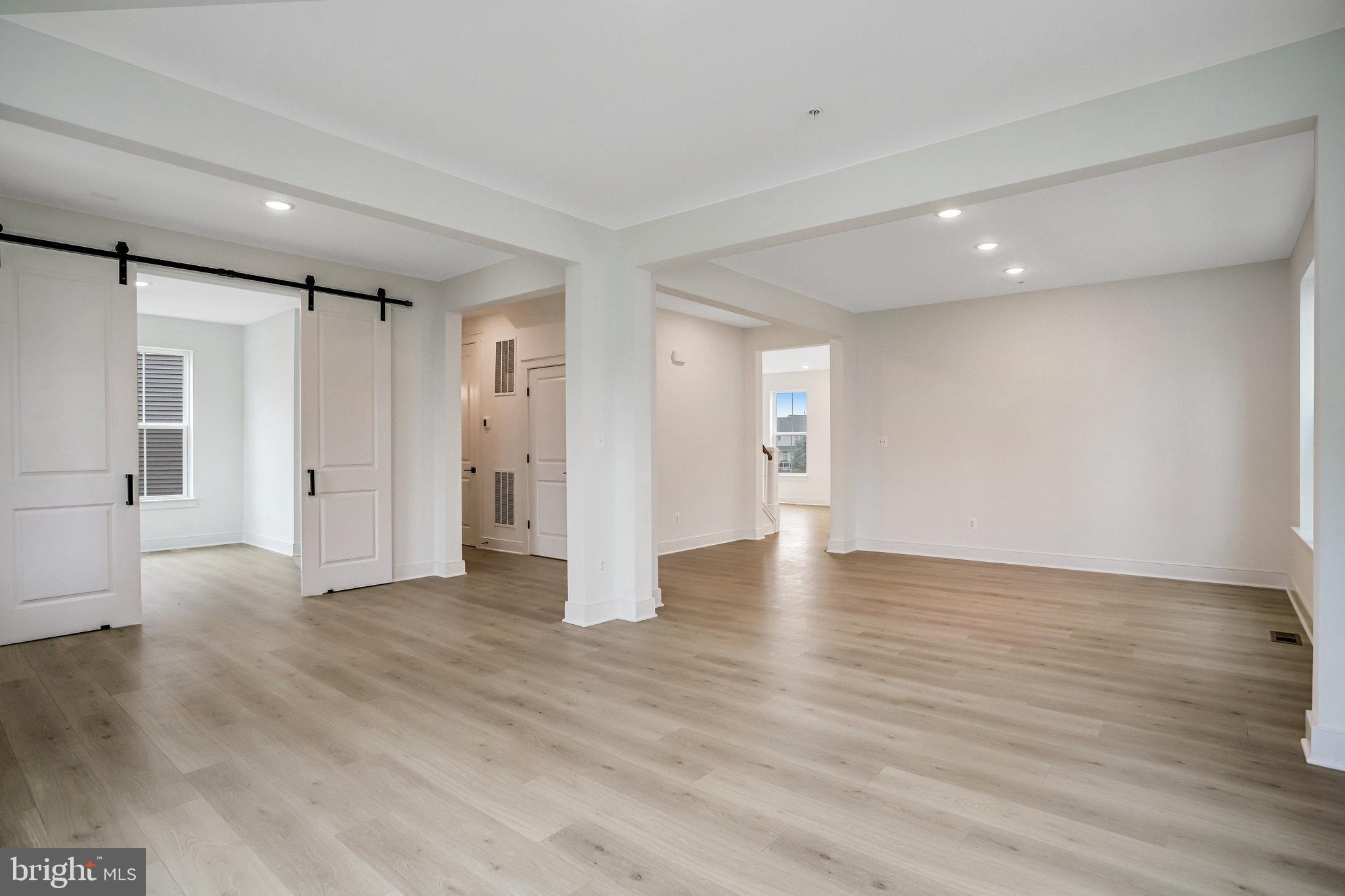 2734 Tuscarora Road Adamstown, MD 21710 - Photo 19 of 85 Living and Dining areas