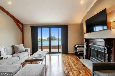 $735,000 | 1000 Fell Street, Unit 606, Baltimore, MD 21231