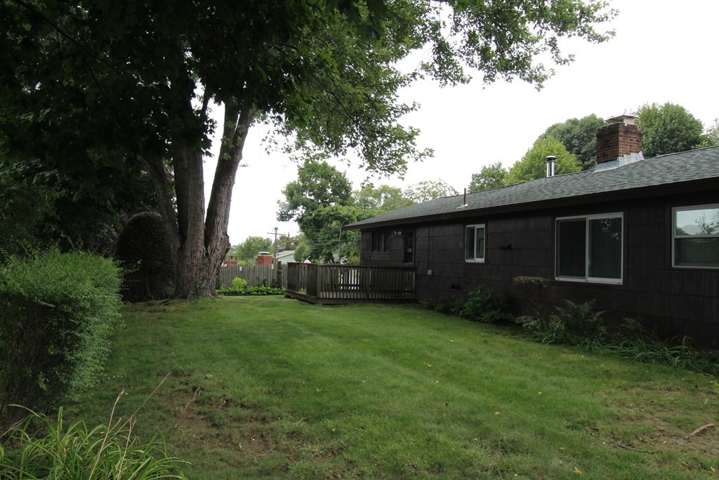 3 Gordon Road Beverly, MA 01915 - Photo 3 of 25 Gallery Image 3