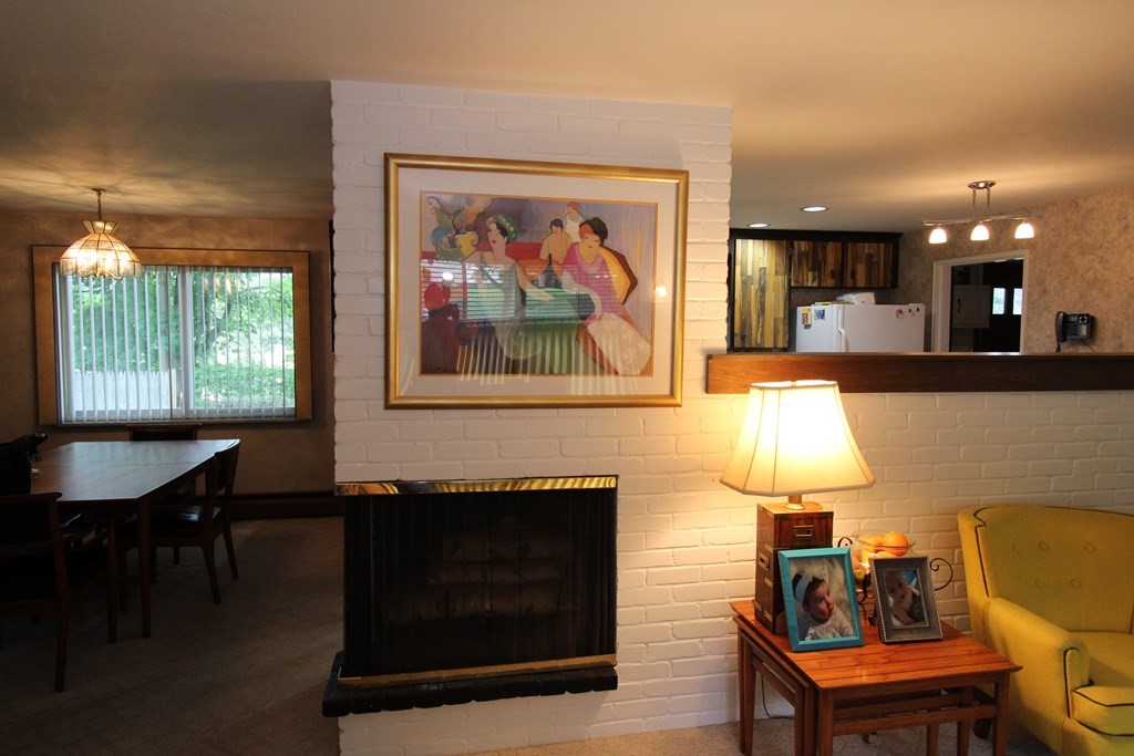 3 Gordon Road Beverly, MA 01915 - Photo 8 of 25 Gallery Image 8