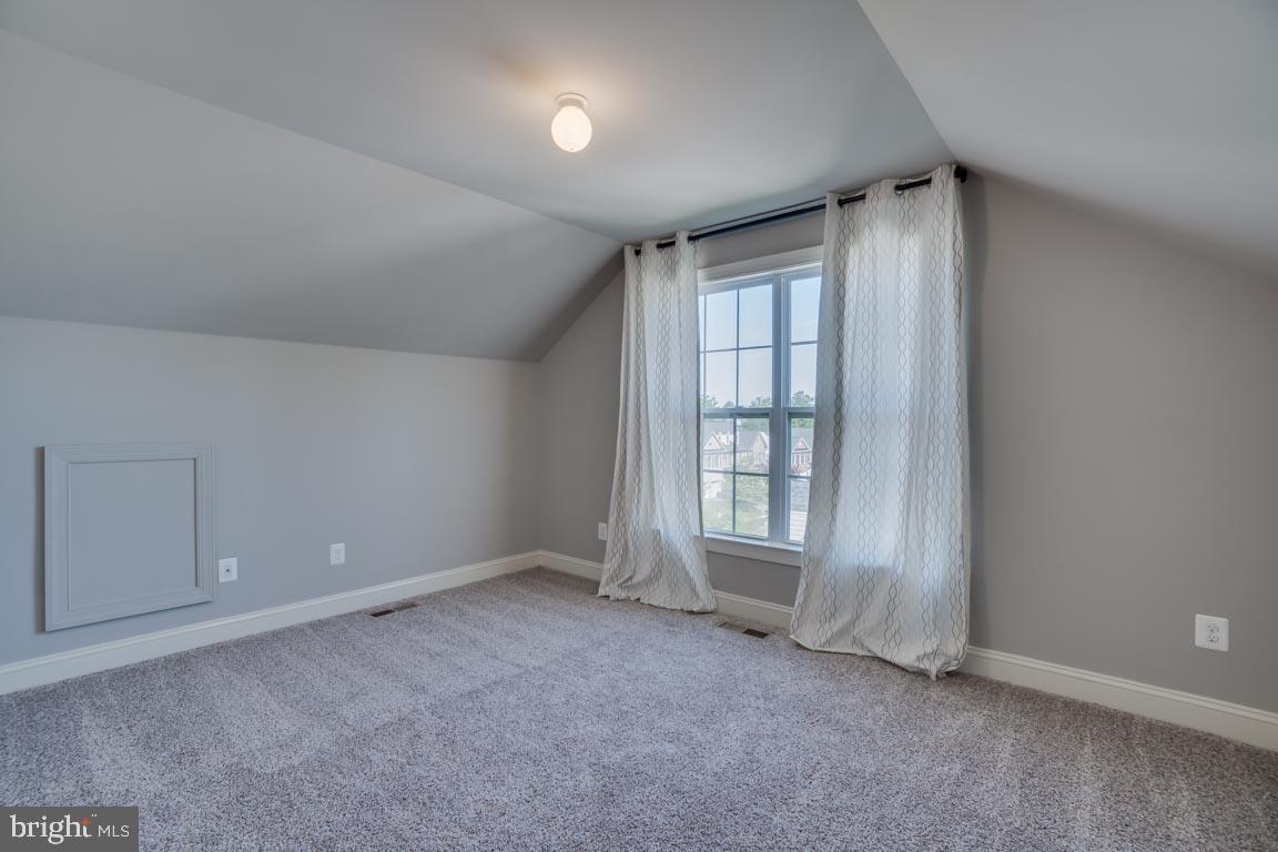 18460 Kerill Road Triangle, VA 22172 - Photo 34 of 47 Top floor bedroom