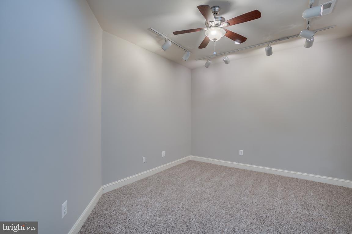 18460 Kerill Road Triangle, VA 22172 - Photo 41 of 47 Hobby room in basement