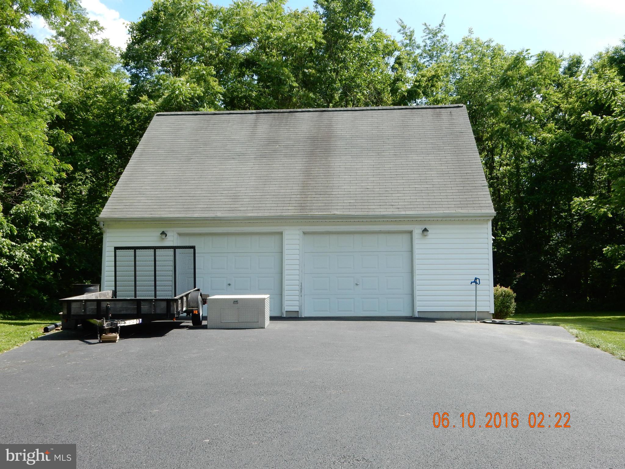 146 Doe Run Road Inwood, WV 25428 - Photo 22 of 30 Extra Garage