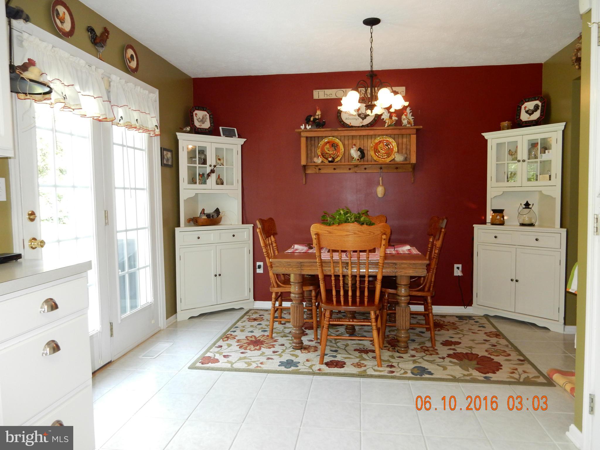 146 Doe Run Road Inwood, WV 25428 - Photo 9 of 30 Kitchen