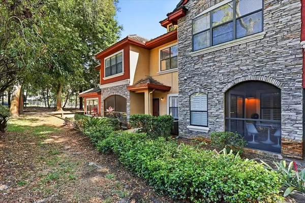 $340,000 | 2295 Tuscany Trace, Unit 8, Palm Harbor, FL 34683