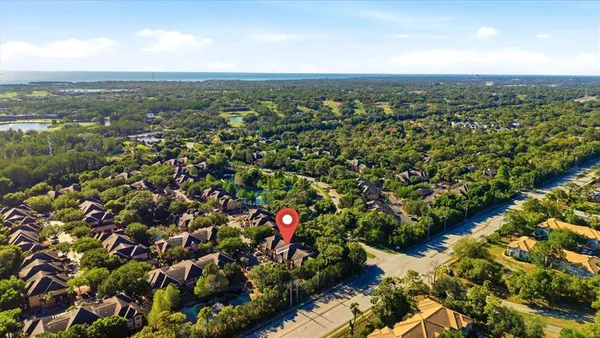 $340,000 | 2295 Tuscany Trace, Unit 8, Palm Harbor, FL 34683