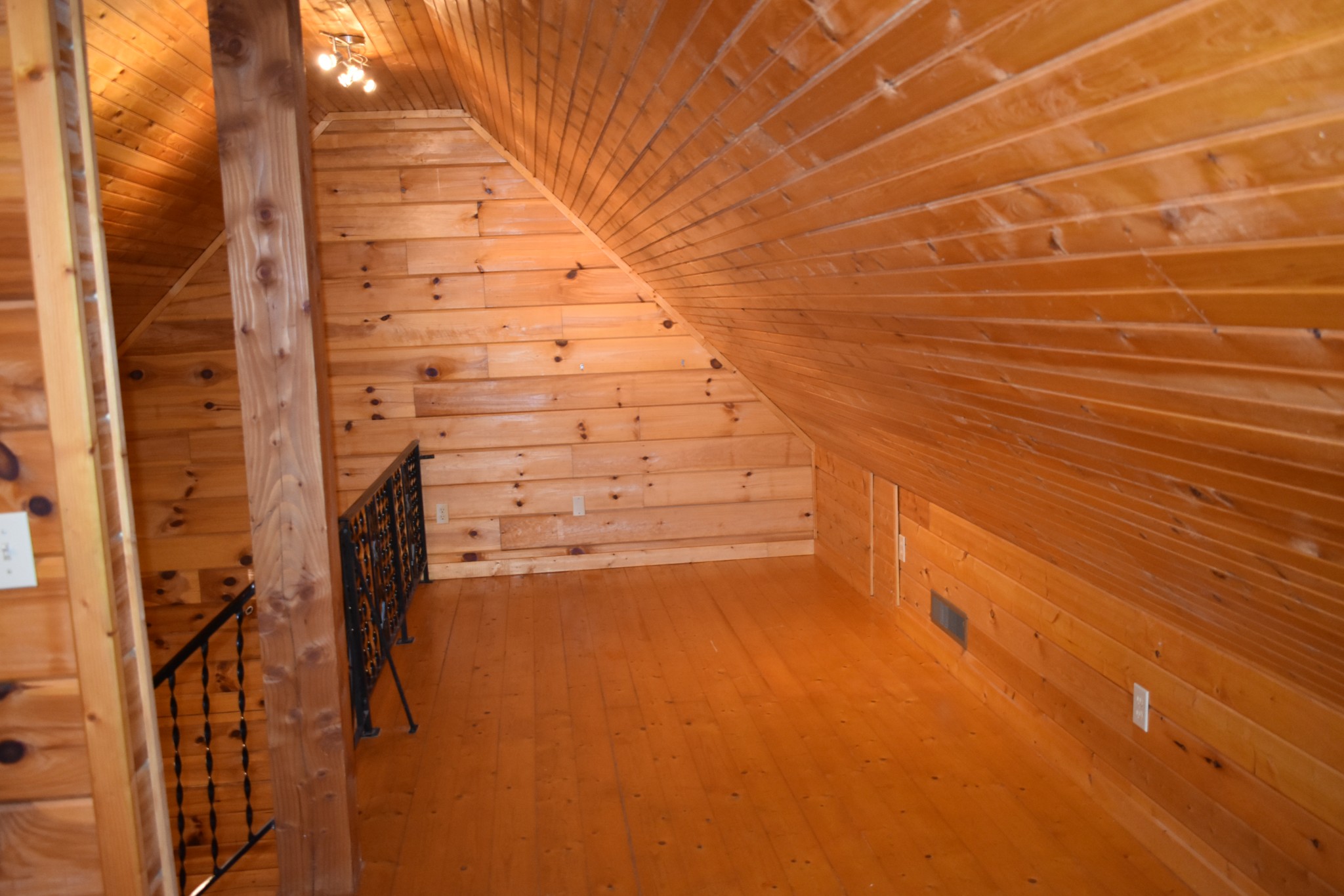 4755 Medley Amonette Road Buffalo Valley, TN 38548 - Photo 11 of 36