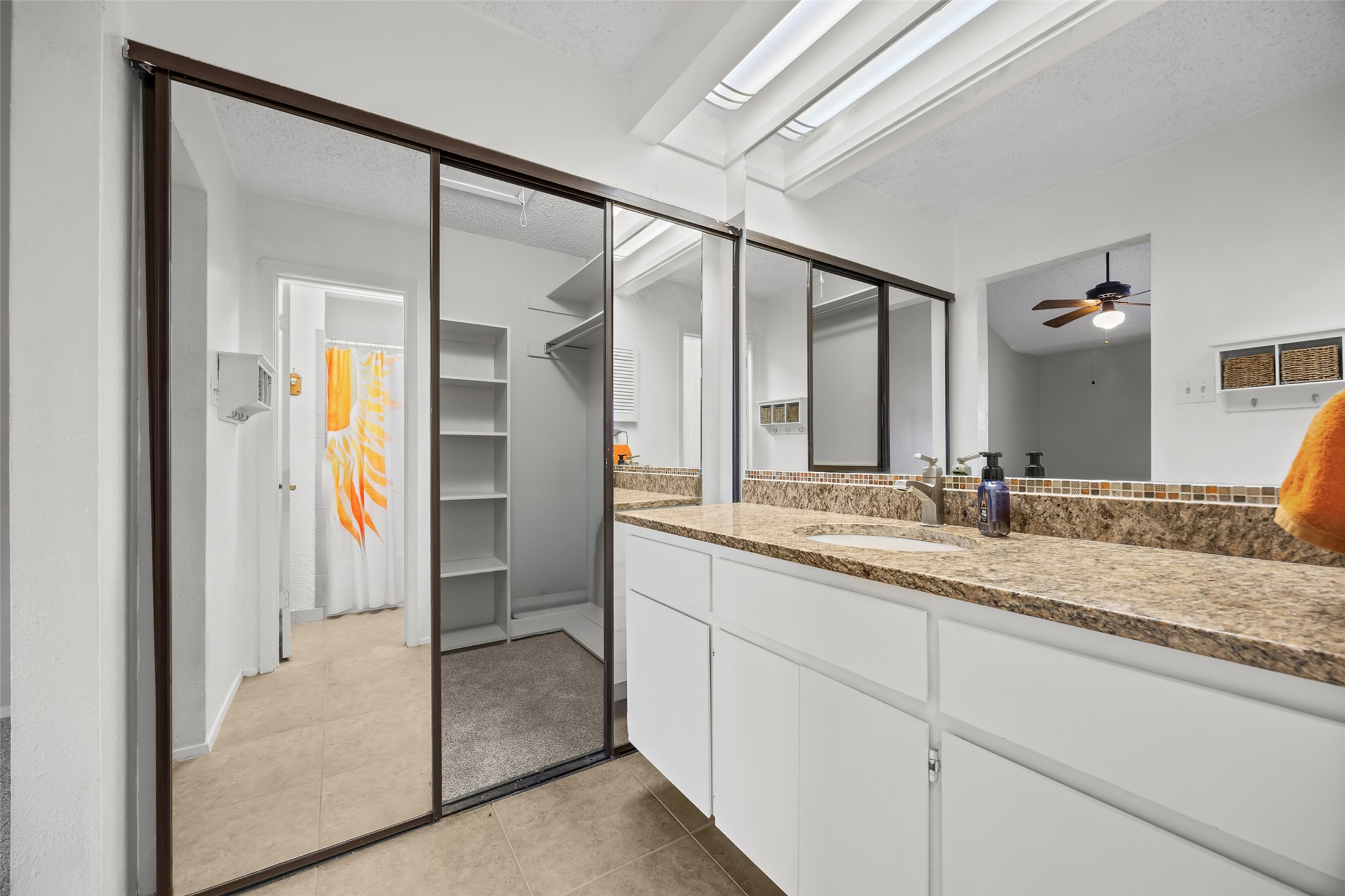 1748 Ohlen Road, Unit 68 Austin, TX 78757 - Photo 15 of 37 Gallery Image 15