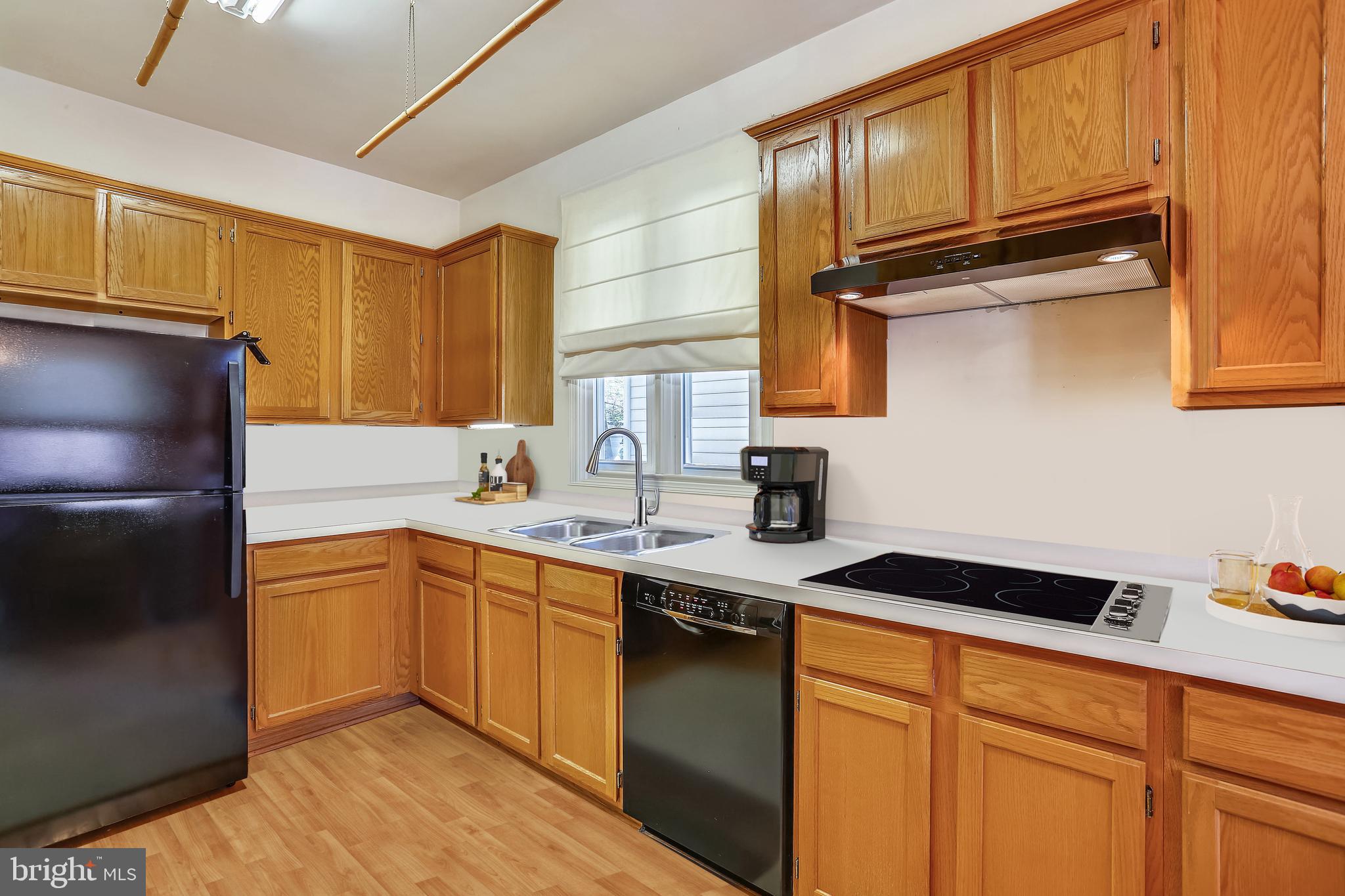 219 Little Quarry Road Gaithersburg, MD 20878 - Photo 8 of 32 Gallery Image 8