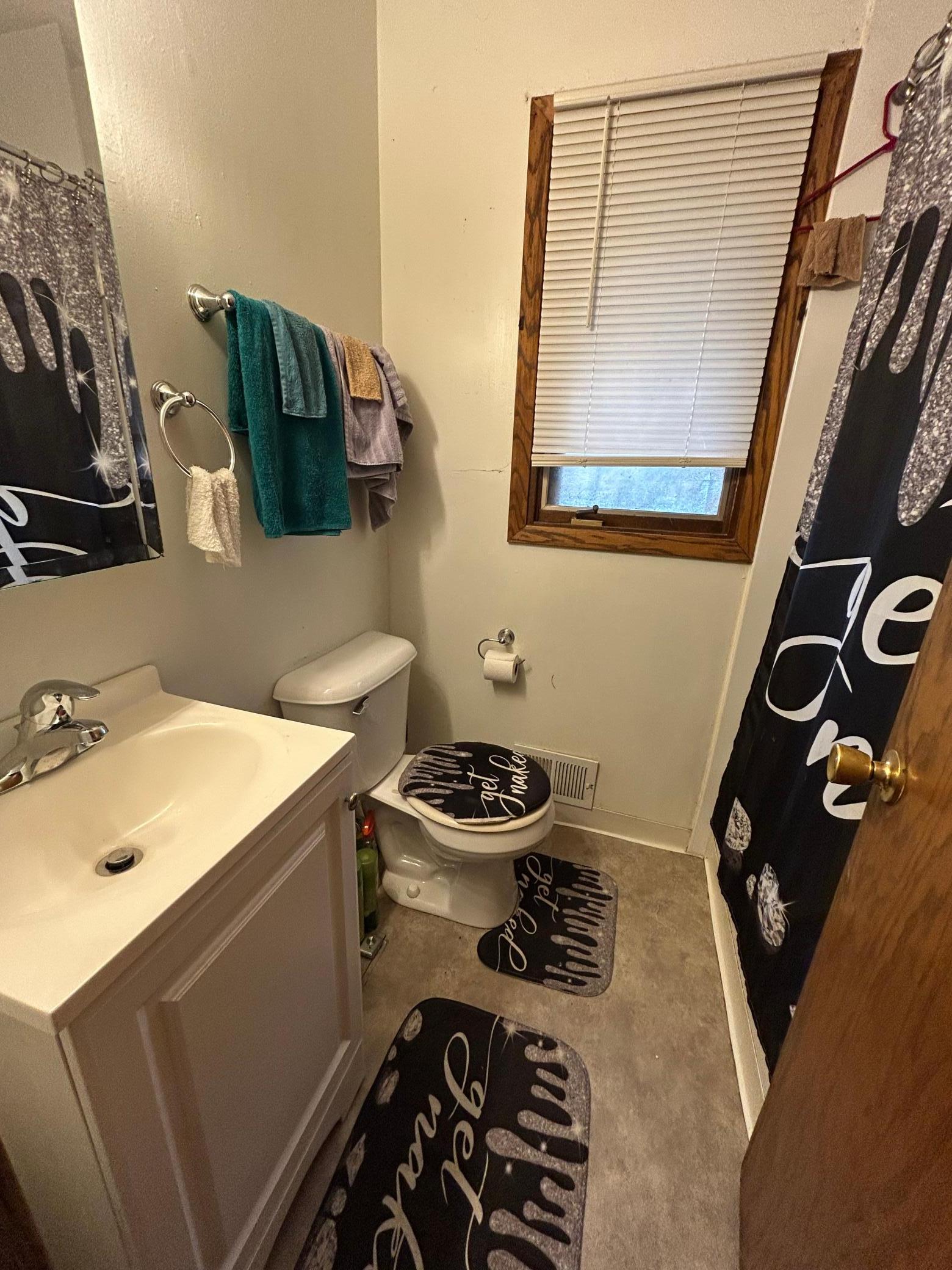 331-333 McKnight Road South St. Paul, MN 55119 - Photo 12 of 46