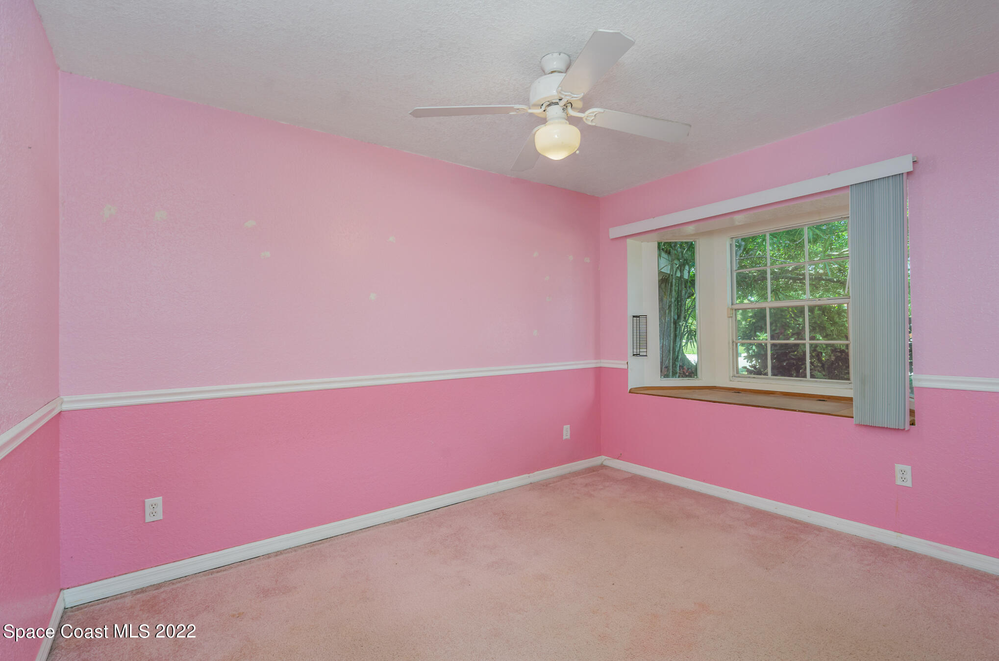 201 Orchid Boulevard Melbourne, FL 32901 - Photo 15 of 36 a view of empty room with window