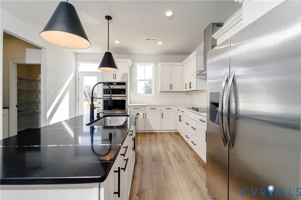 $2,700 | 212 Avenda Lane, Midlothian, VA 23114