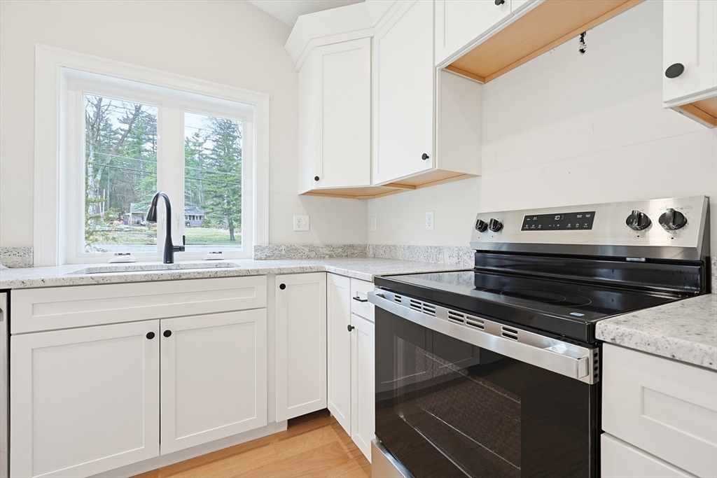 108 Fitchburg Road, Unit A Townsend, MA 01469 - Photo 4 of 28