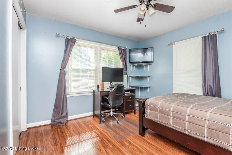 4806 Clarmar Road Louisville, KY 40299 - Photo 18 of 31 Clarmar photo 2
