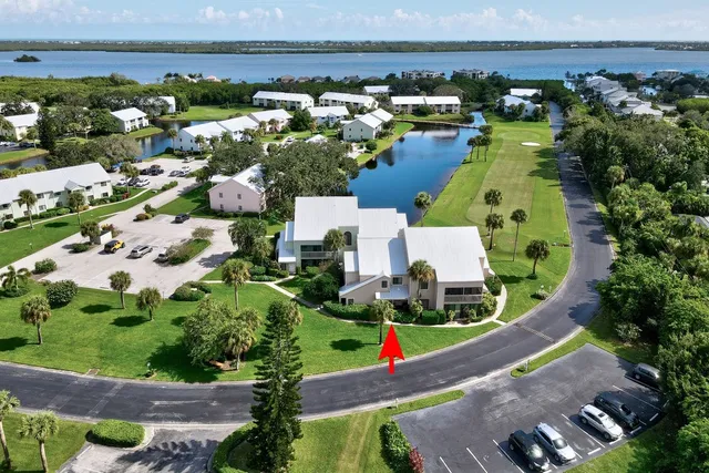$228,000 | 9632 Riverside Drive, Unit 3, Sebastian, FL 32958