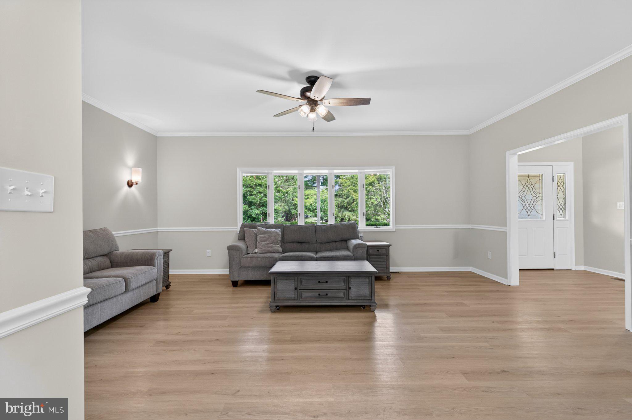 836 Hardingville Road Monroeville, NJ 08343 - Photo 6 of 58 Bright and airy living space awaits.