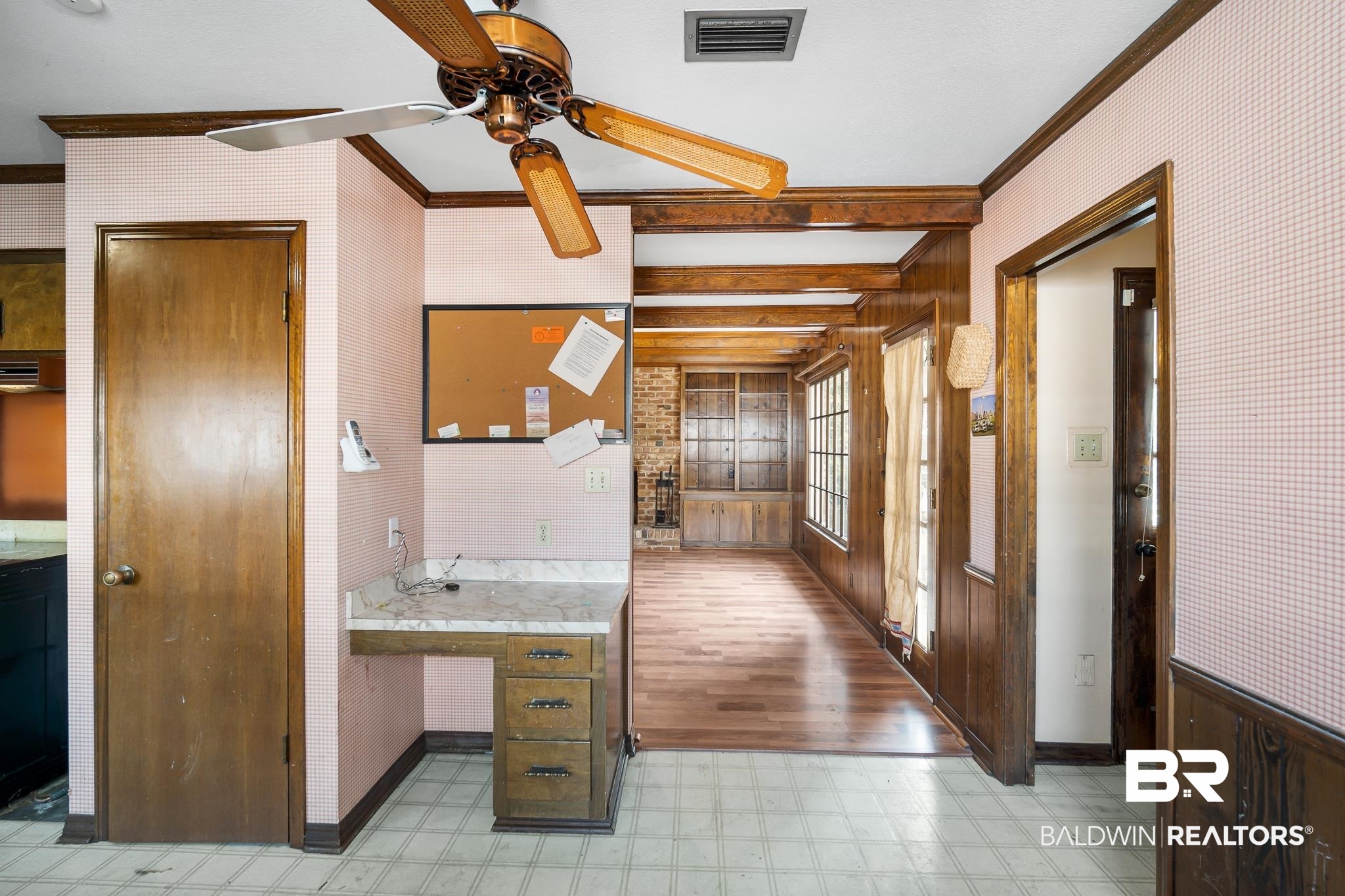 524 Hillcrest Road Mobile, AL 36608 - Photo 5 of 29