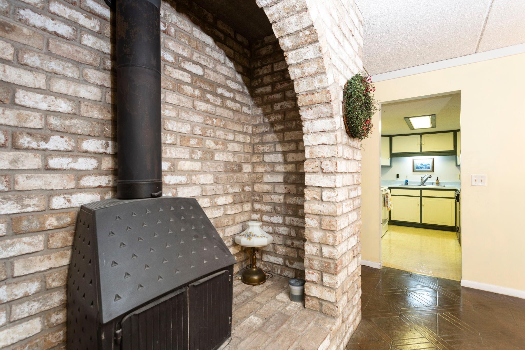 1516 Twin Springs Road Houlton, WI 54082 - Photo 16 of 57