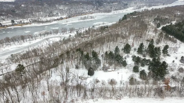 $645,000 | 1516 Twin Springs Road, Houlton, WI 54082