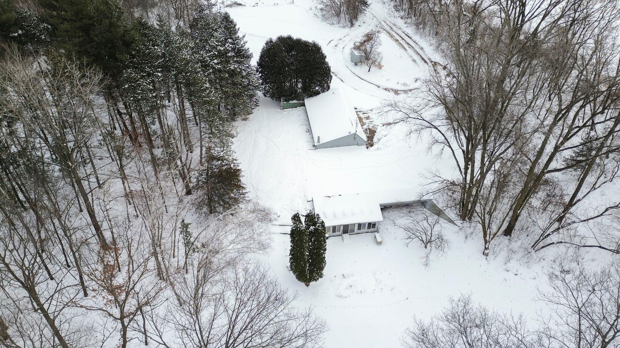 1516 Twin Springs Road Houlton, WI 54082 - Photo 5 of 57