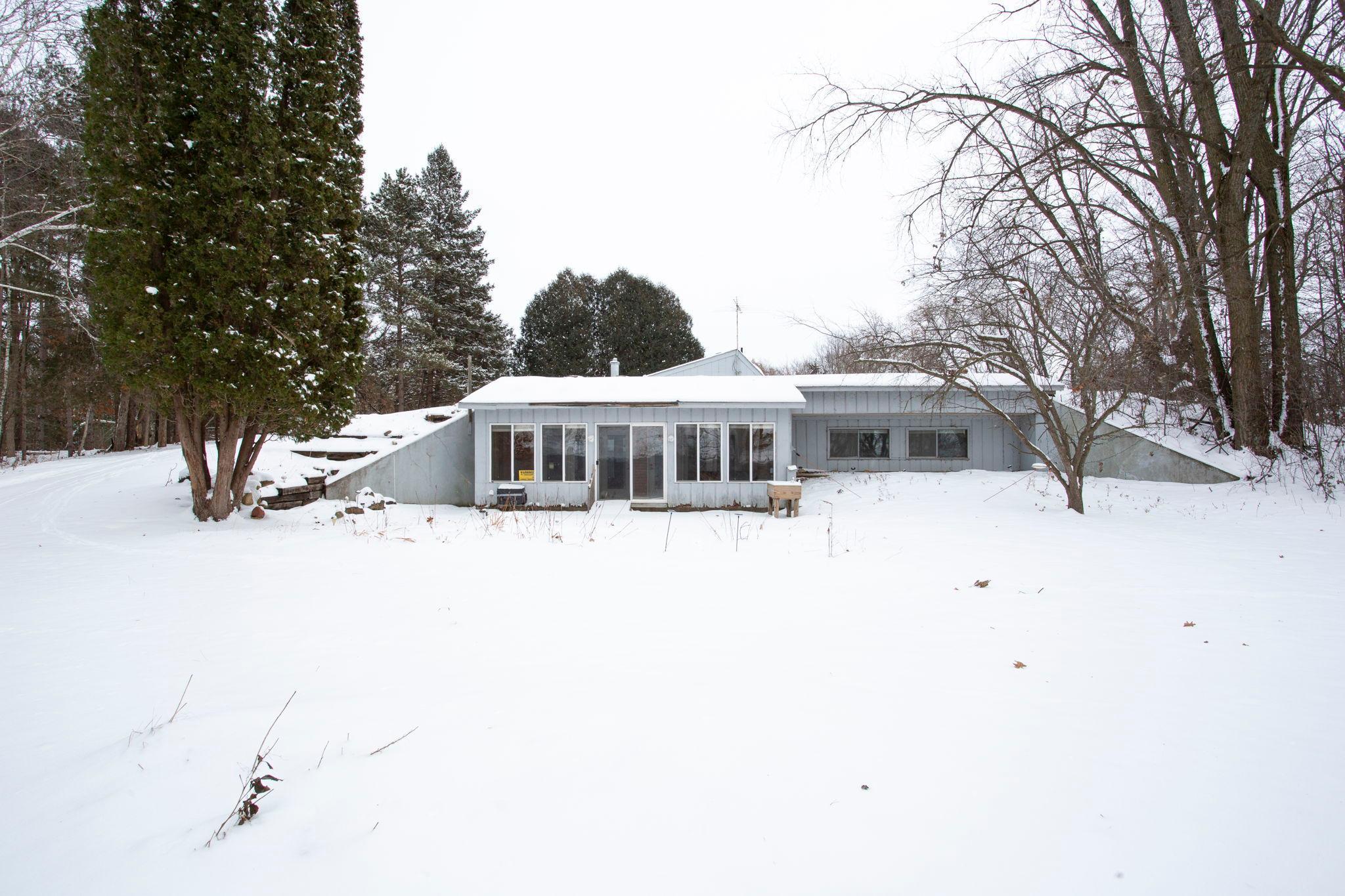 1516 Twin Springs Road Houlton, WI 54082 - Photo 6 of 57