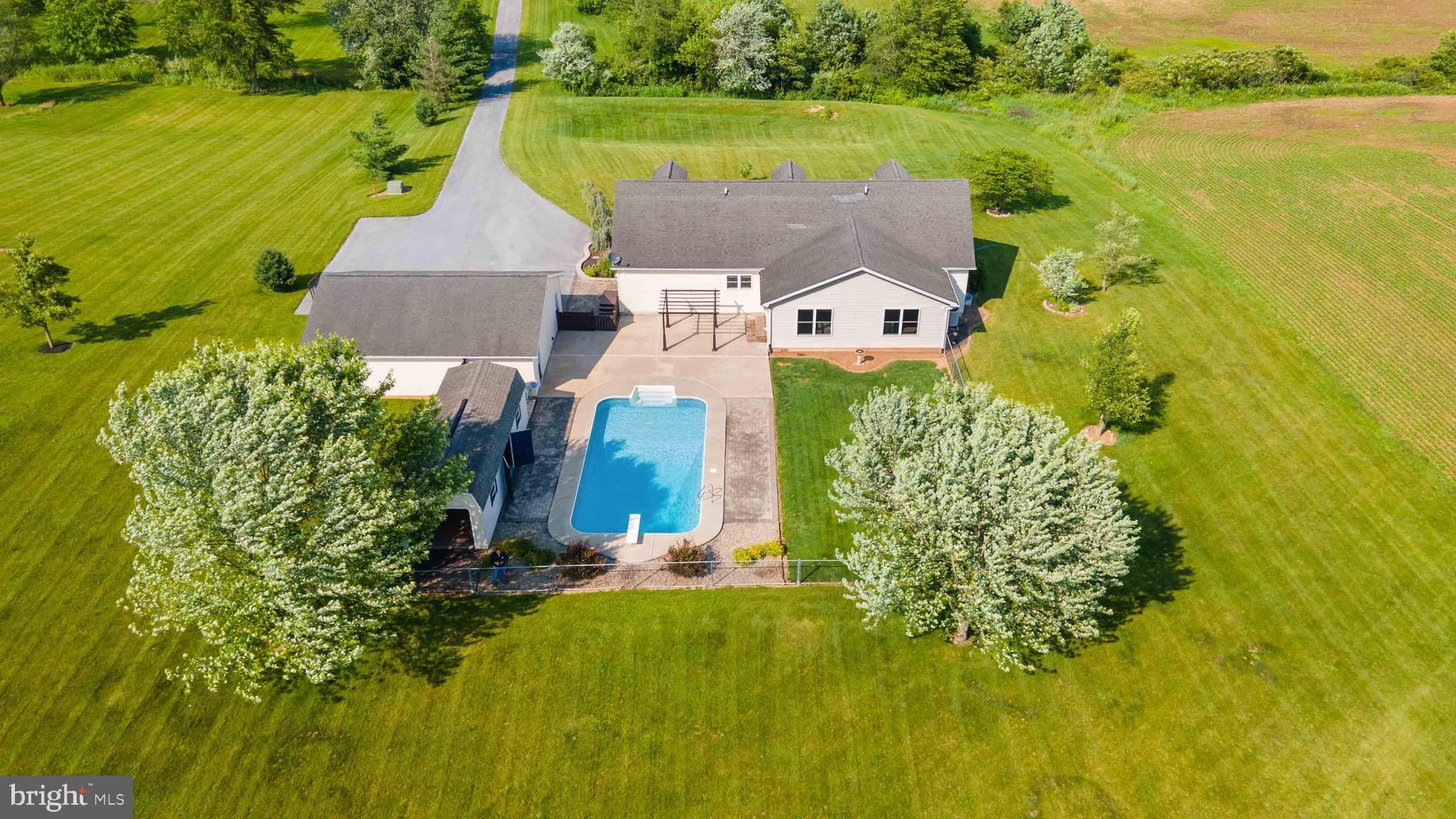 46 Groff Road Annville, PA 17003 - Photo 4 of 57 Gallery Image 4