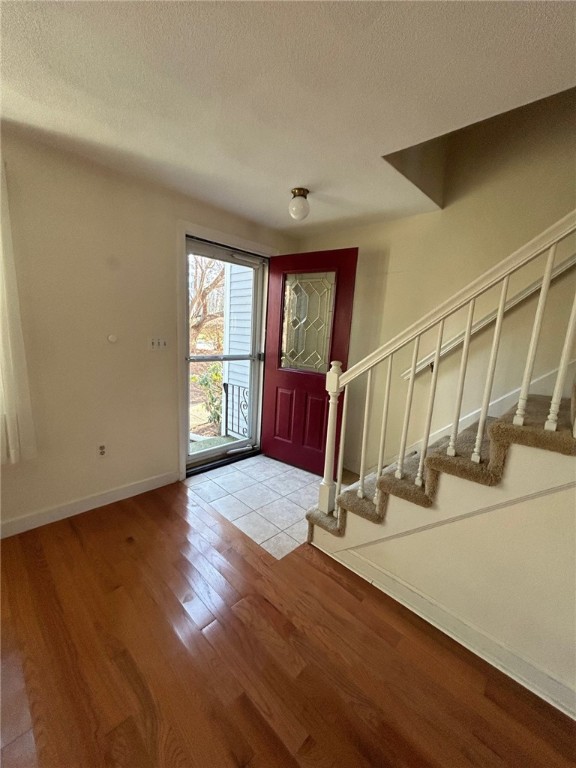 1175 Diamond Hill Road, Unit 201 Woonsocket, RI 02895 - Photo 3 of 26