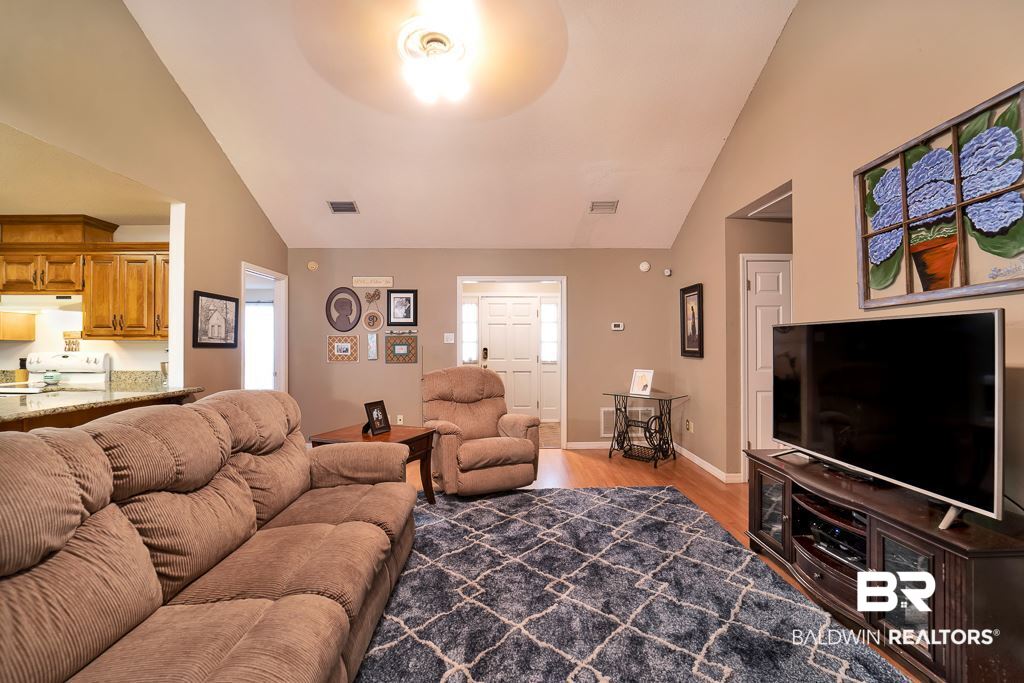 2132 Luckner Court Mobile, AL 36618 - Photo 5 of 21