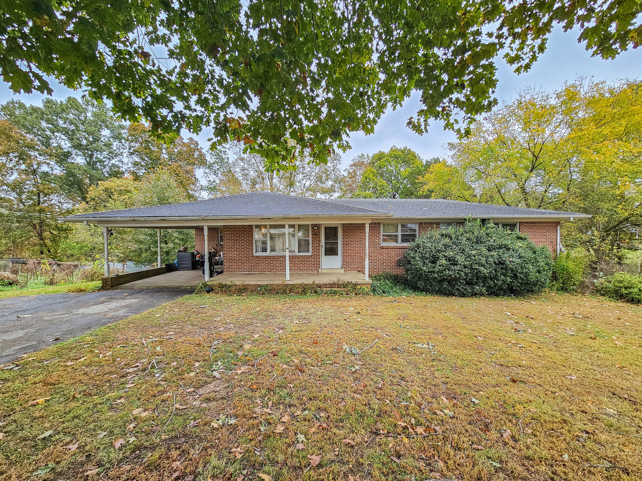 495 Salem Road Minor Hill, TN 38473 - Photo 1 of 30 front view of a house with a yard