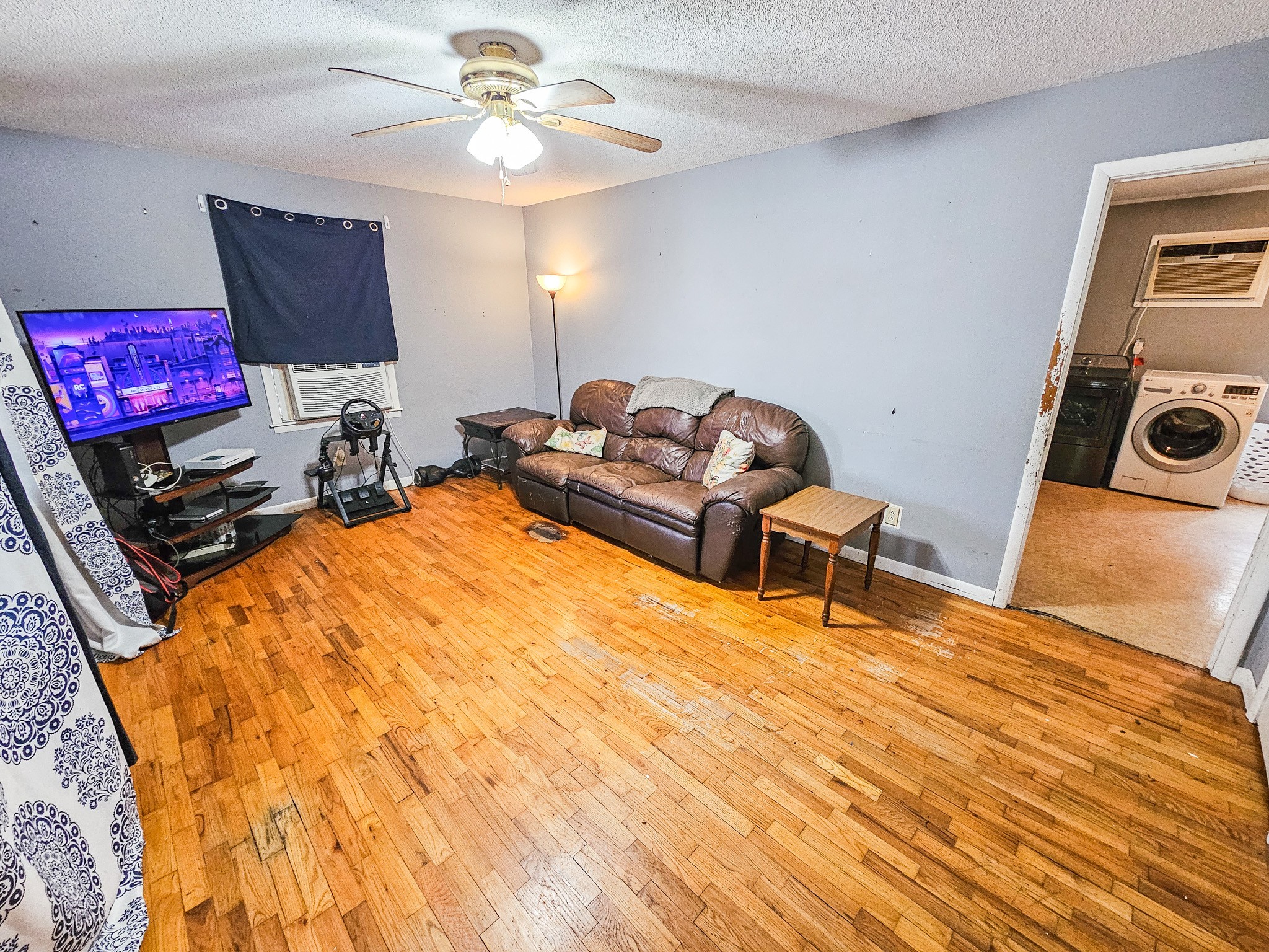 495 Salem Road Minor Hill, TN 38473 - Photo 6 of 30 a living room with furniture and a flat screen tv