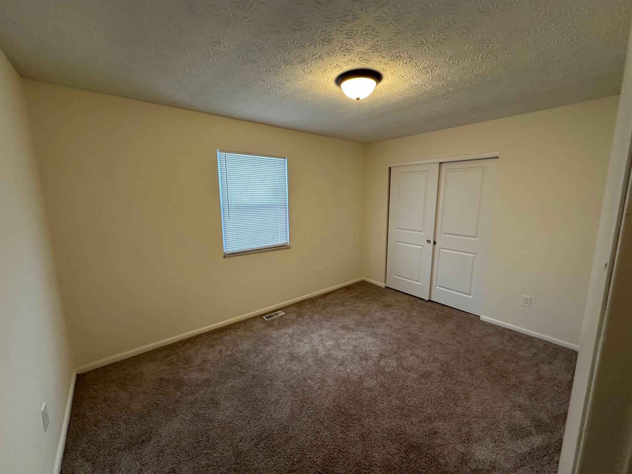 3088 Howey Road Columbus, OH 43224 - Photo 4 of 6 image1