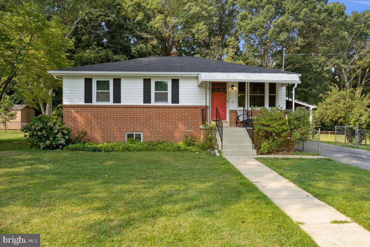 18 Robshire Manor Road Huntingtown, MD 20639 - Photo 1 of 48 Welcome Home to 18 Robshire Manor Road!